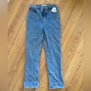 Abercrombie and Fitch Curve Love 90s Straight Legged Jeans